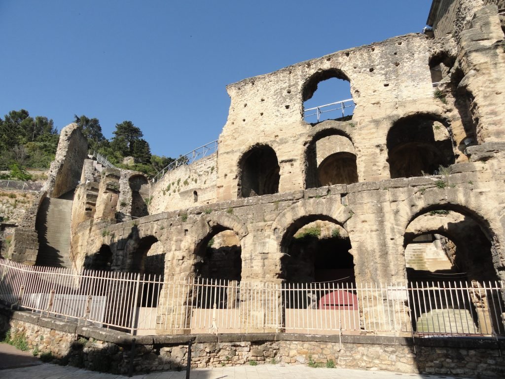 arausio theater overhead arausio theater overhead